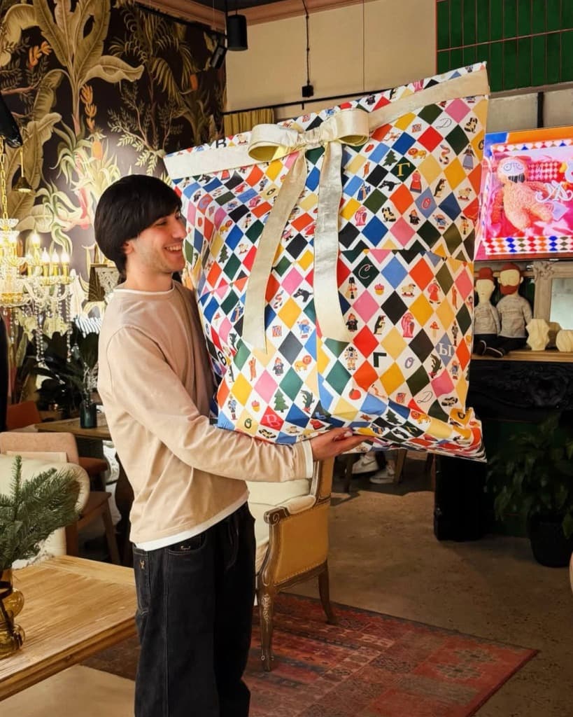 Команда Люди Любят