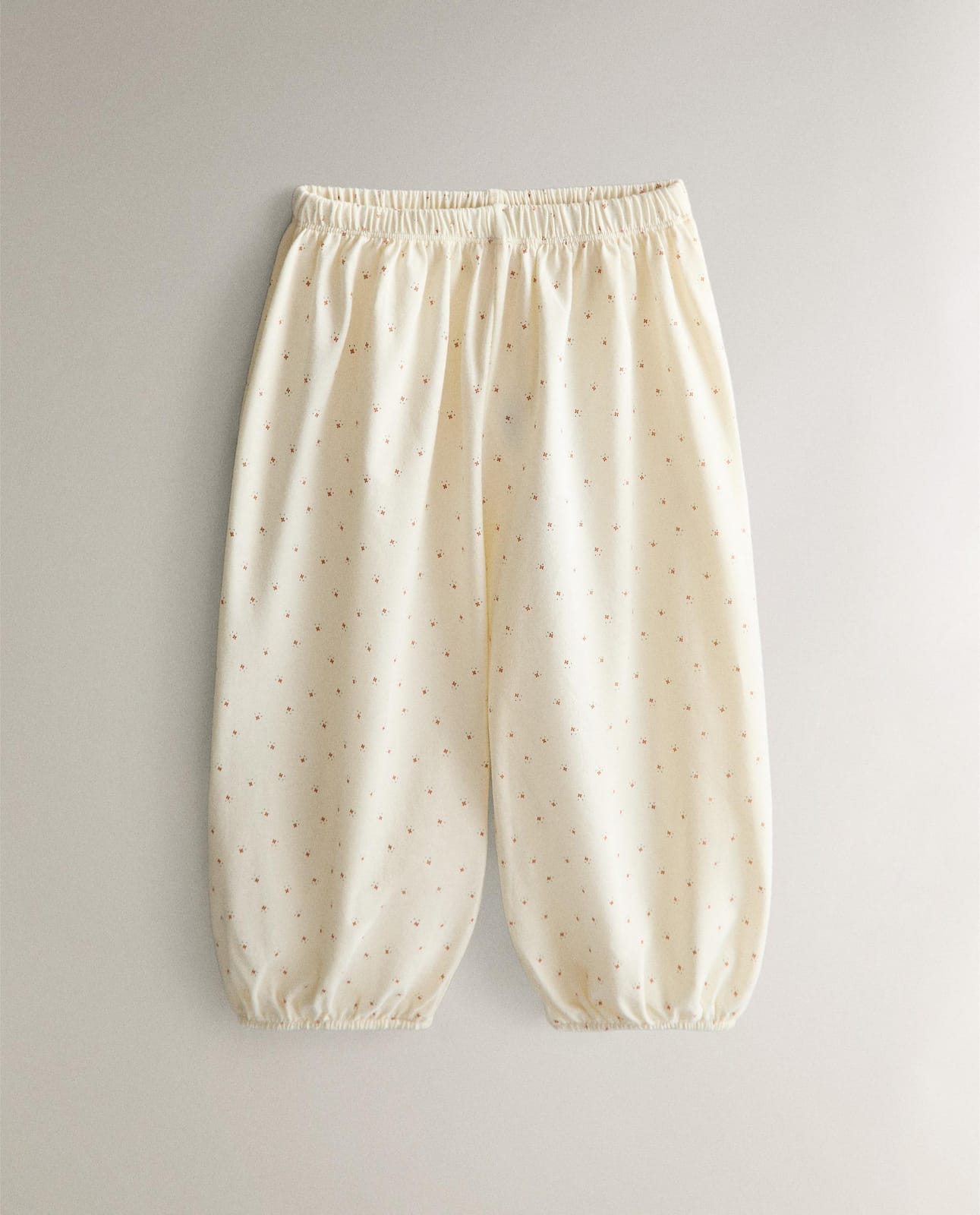 Детская пижама ZARA HOME 4602/117/733 - из хлопка с цветочным рисунком, 8-9 лет (132 см), цвет кремовый ракурс 2