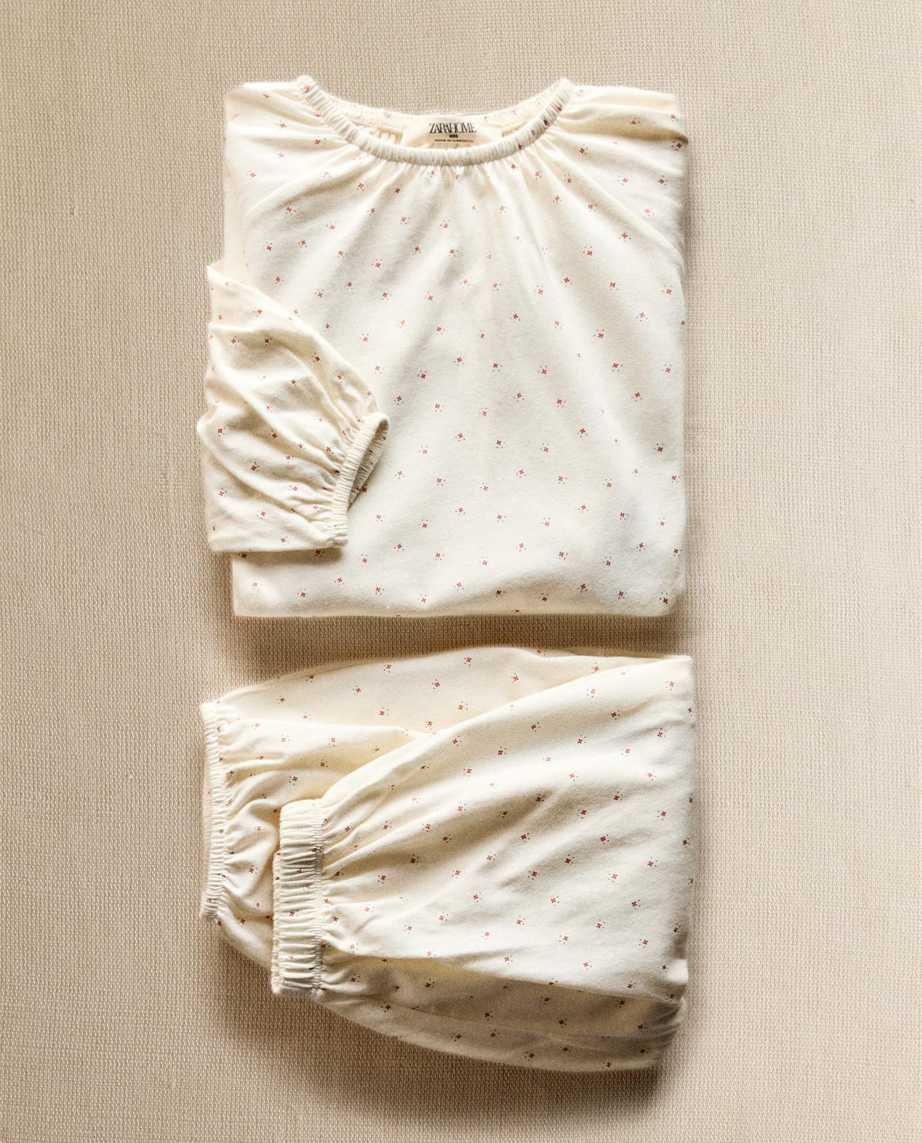 Детская пижама ZARA HOME 4602/117/733 - из хлопка с цветочным рисунком, 8-9 лет (132 см), цвет кремовый