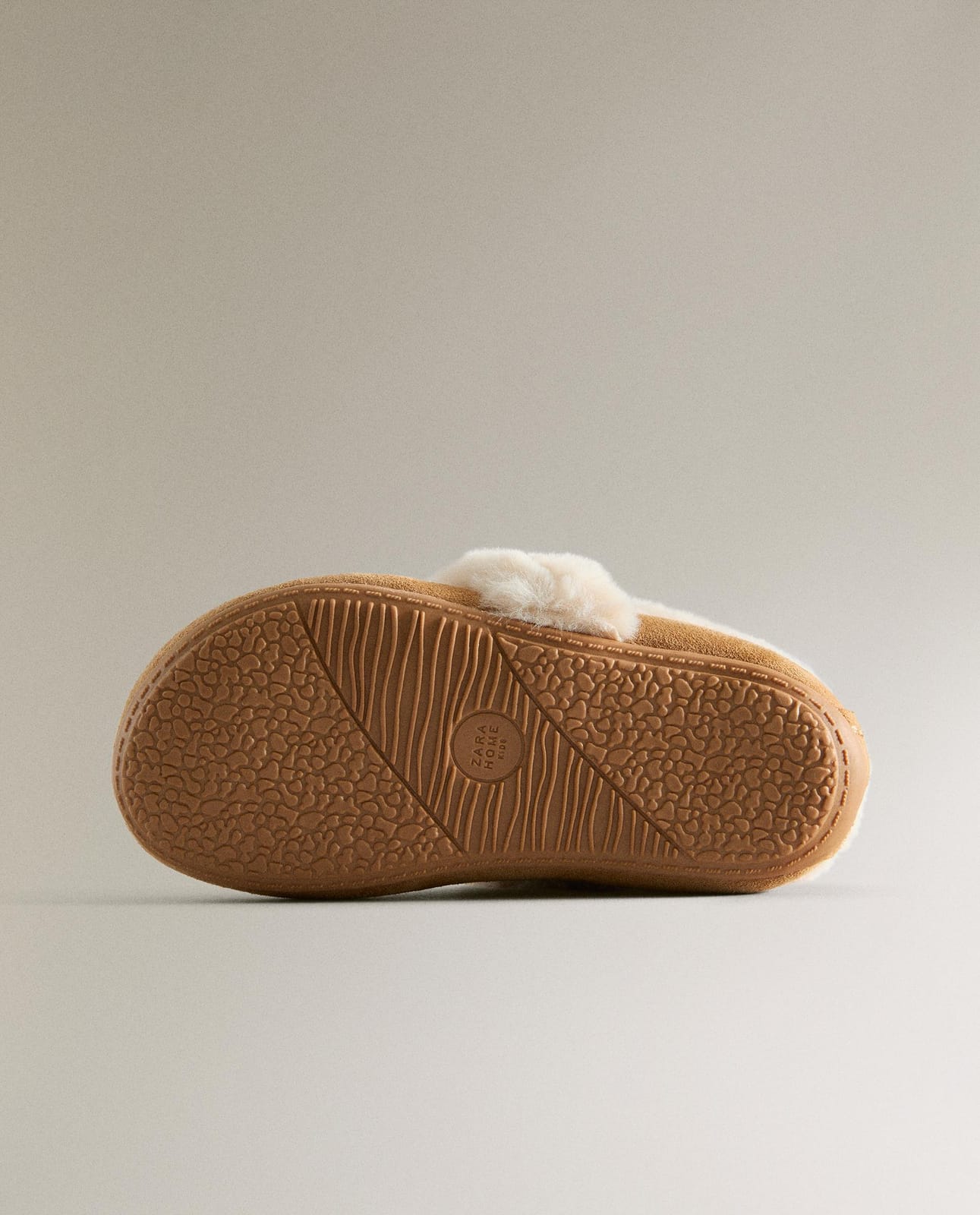 Детские тапочки ZARA HOME 3701/600/105 - из кожи с отделкой под мех, размер 20/21, цвет теплый бежевый