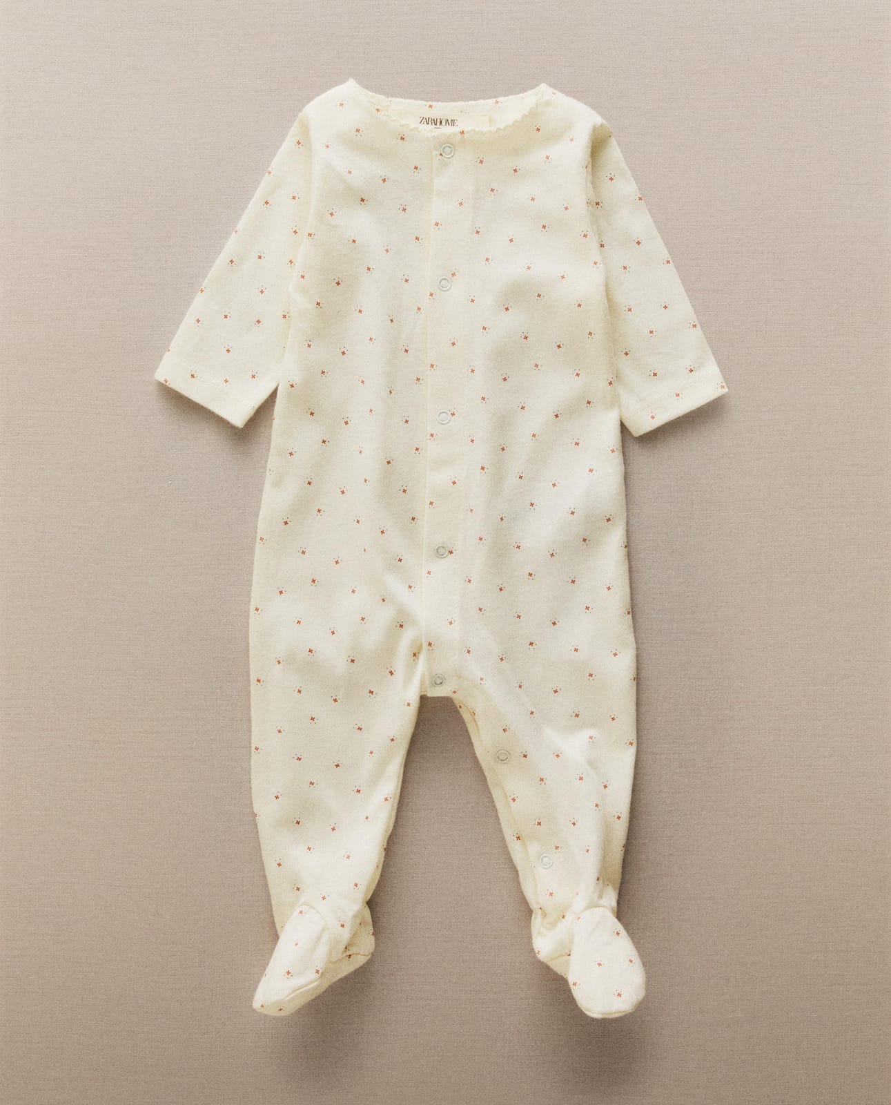 Детские ползунки ZARA HOME 4602/529/733 - из хлопка с цветочным узором, 3-6 месяцев (68 см), цвет кремовый ракурс 4