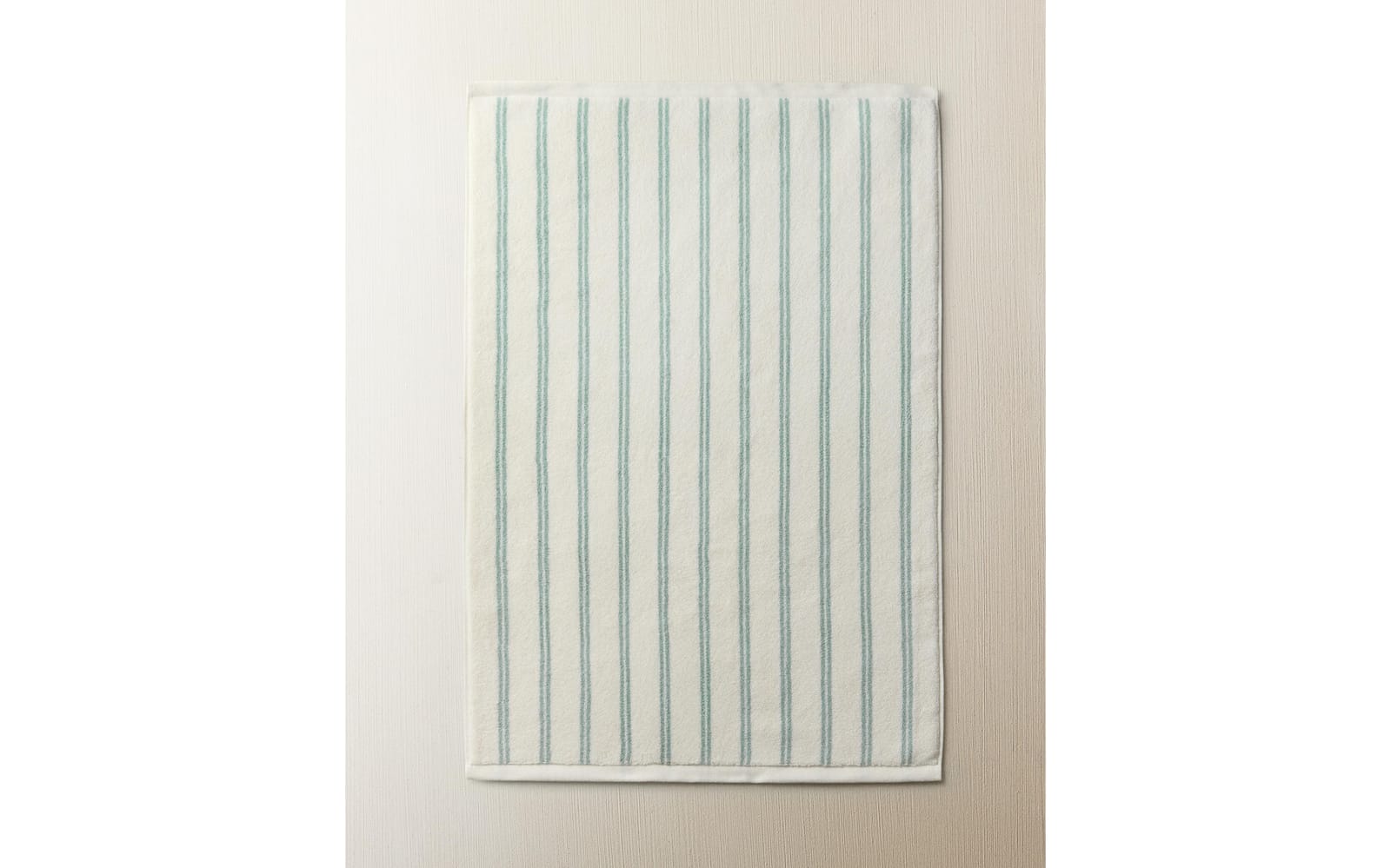 ZARA HOME КОВРИК ДЛЯ ВАННОЙ В ДВОЙНУЮ ПОЛОСКУ ракурс 7