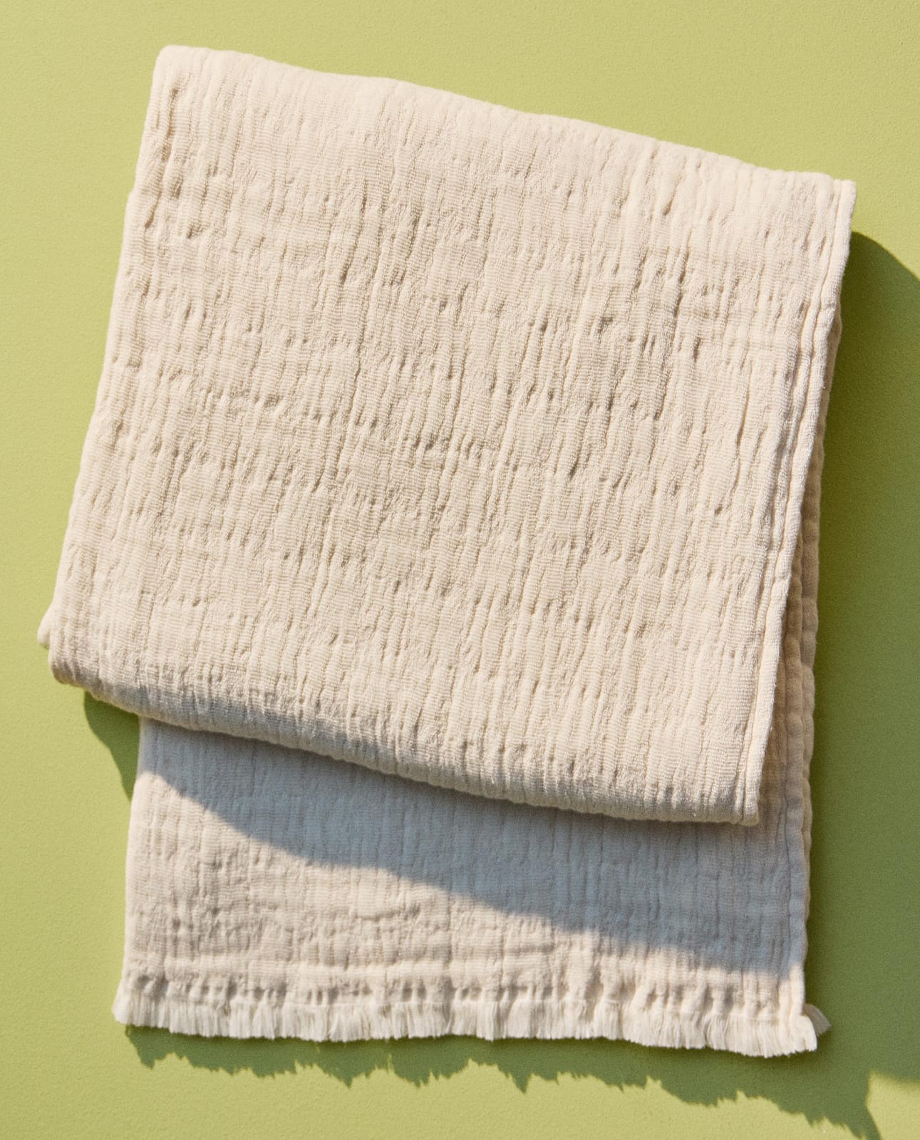 ZARA HOME ЖАКАРДОВОЕ ОДЕЯЛО С ТЕКСТУРОЙ ракурс 5