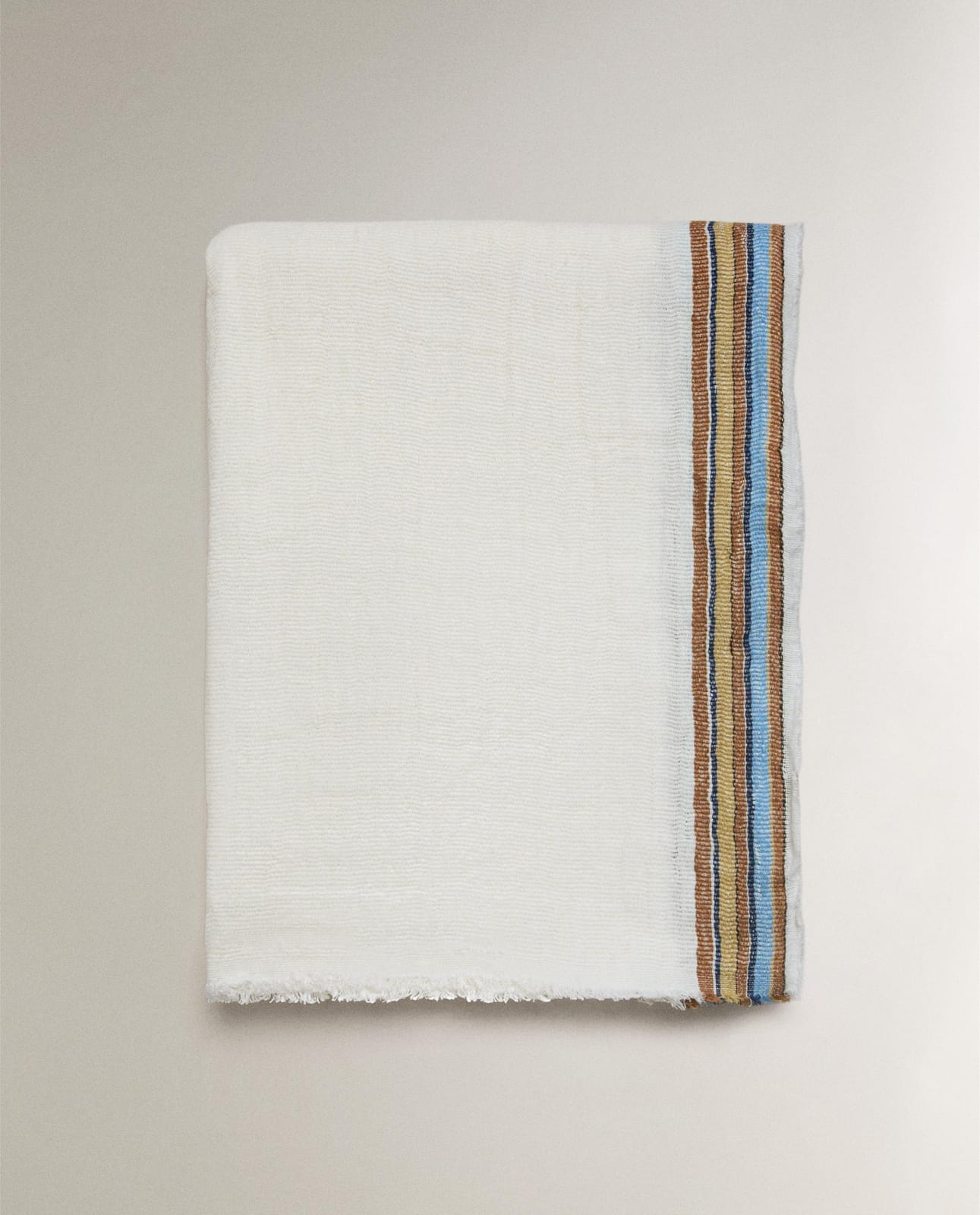 ZARA HOME Льняной плед в полоску ракурс 4