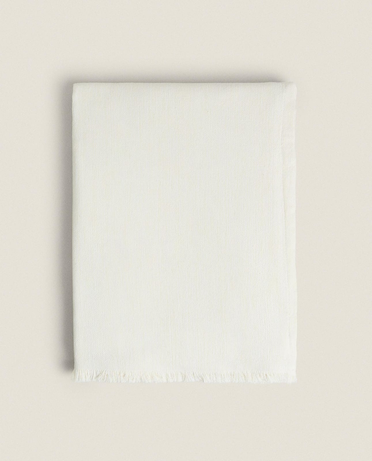 ZARA HOME МНОГОФУНКЦИОНАЛЬНОЕ ГЛАДКОЕ ОДЕЯЛО ракурс 3
