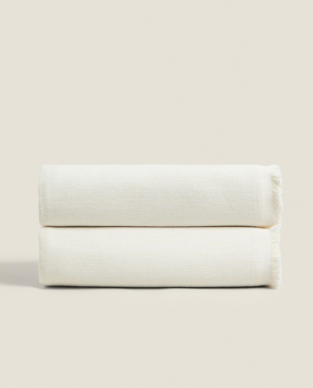 ZARA HOME МНОГОФУНКЦИОНАЛЬНОЕ ГЛАДКОЕ ОДЕЯЛО ракурс 7