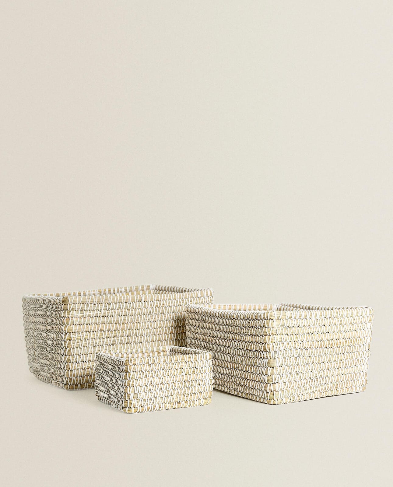 ZARA HOME ПРЯМОУГОЛЬНАЯ КОНТРАСТНАЯ КОРЗИНА ракурс 2