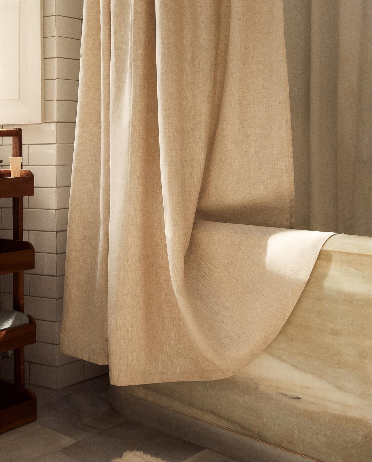 ZARA HOME ПРОЗРАЧНАЯ ВАННАЯ ЗАНАВЕСКА ИЗ ЛЬНА ракурс 4