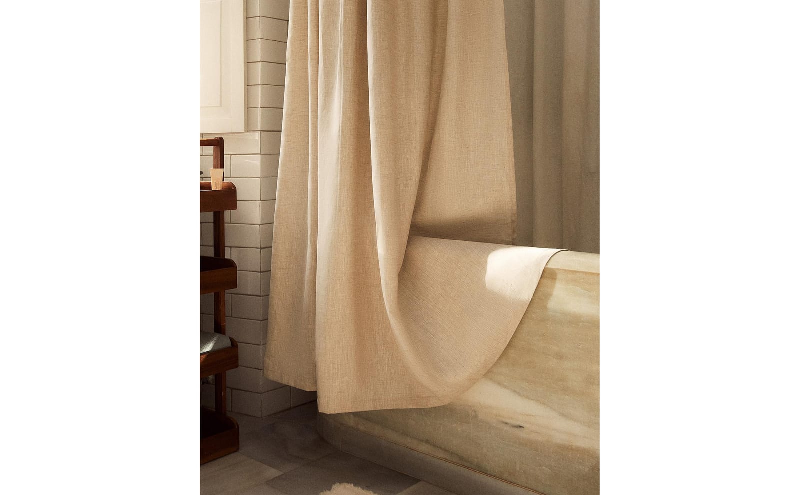 ZARA HOME ПРОЗРАЧНАЯ ВАННАЯ ЗАНАВЕСКА ИЗ ЛЬНА ракурс 5