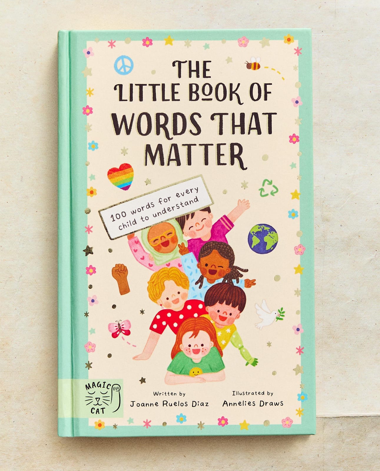 ZARA HOME ДЕТСКАЯ КНИГА «THE LITTLE BOOK OF WORDS THAT MATTER» (АНГЛИЙСКИЙ) ракурс 6