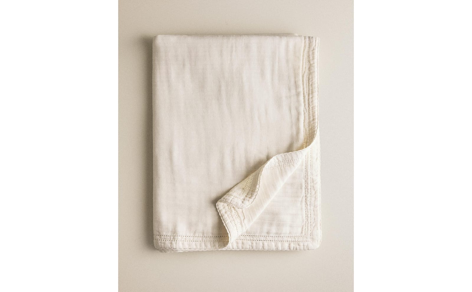 ZARA HOME Детское одеяло с шифоновым кружевом ракурс 7