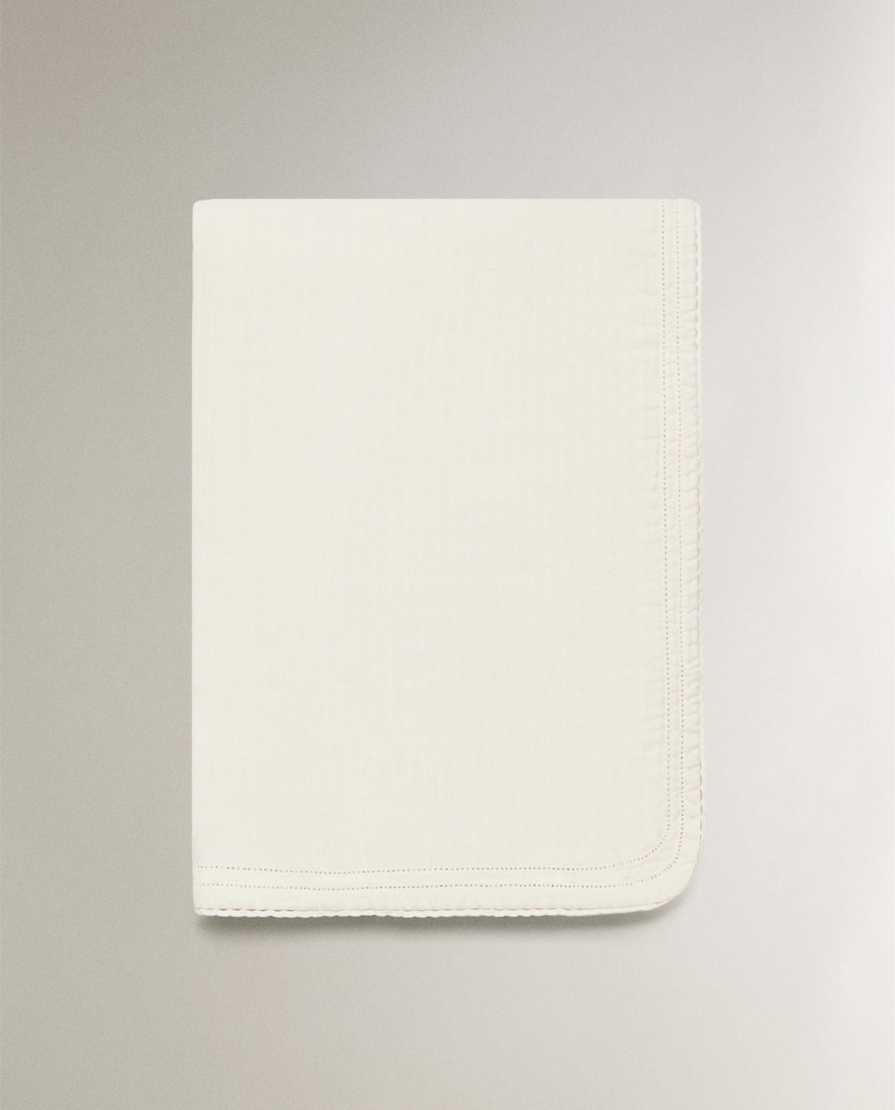 ZARA HOME Детское одеяло с шифоновым кружевом ракурс 4