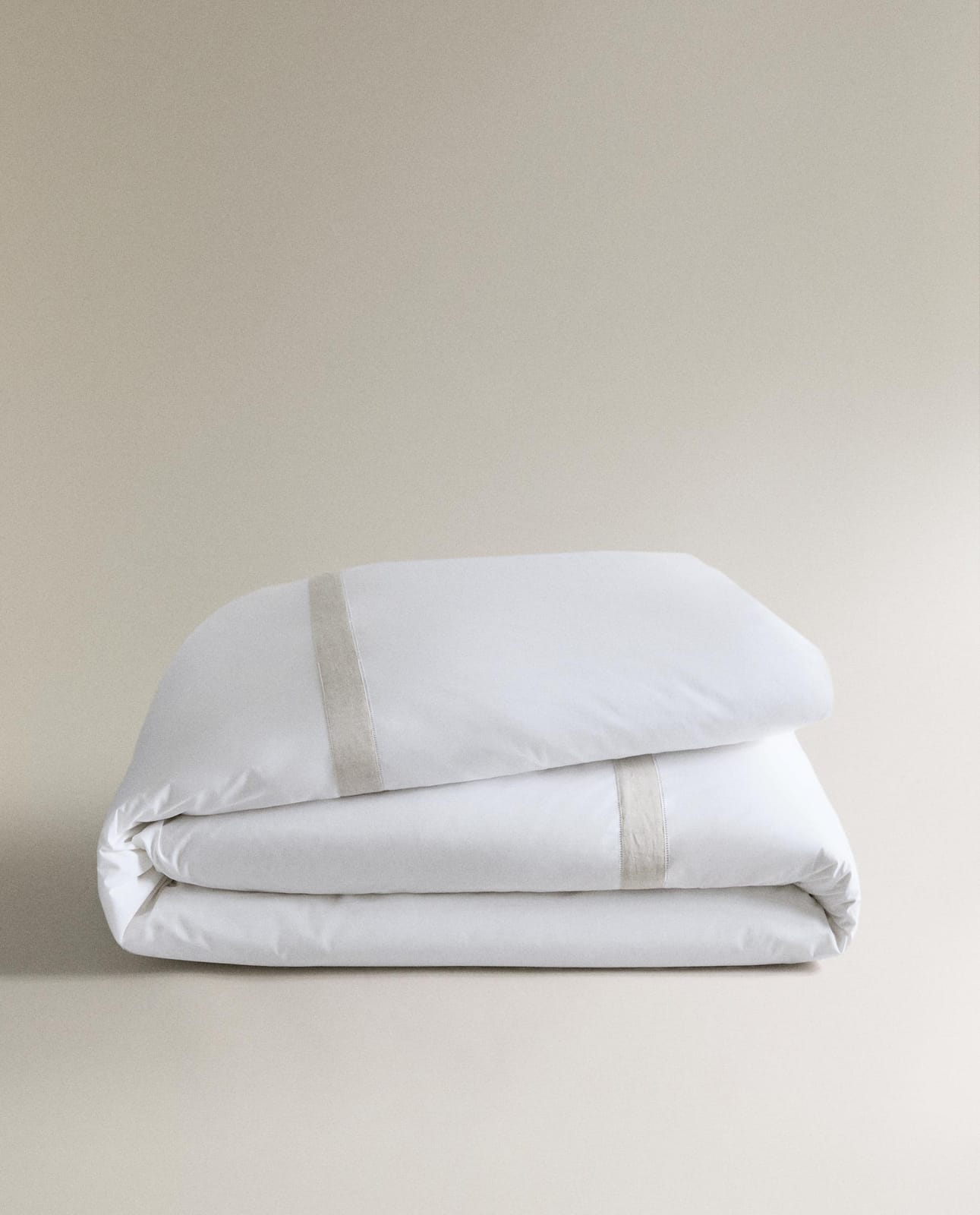 ZARA HOME Пододеяльник из хлопка с льняной каймой ракурс 3