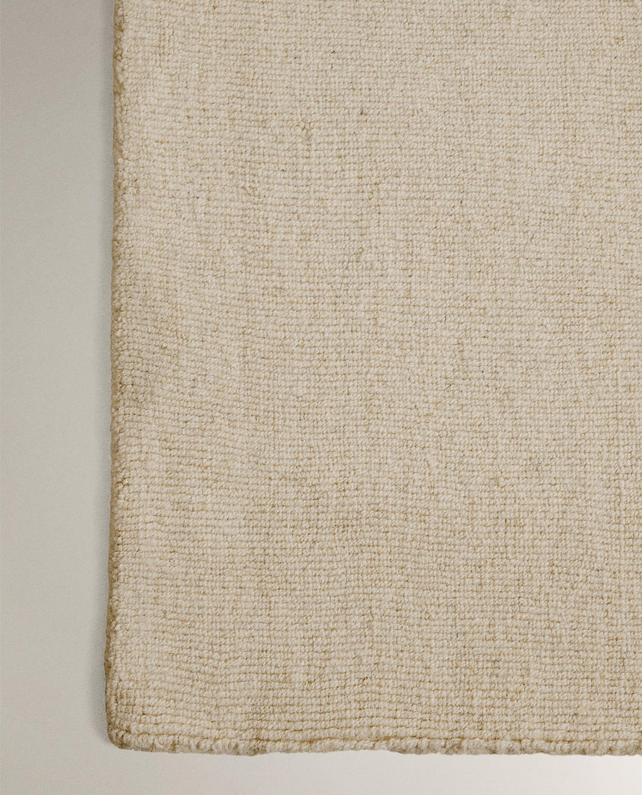 ZARA HOME ШЕРСТЯНОЙ КОВЁР ракурс 5