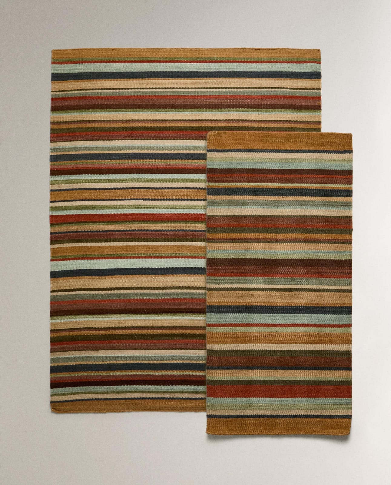 ZARA HOME КОВЕР В ЦВЕТНЫЕ ПОЛОСЫ ракурс 2
