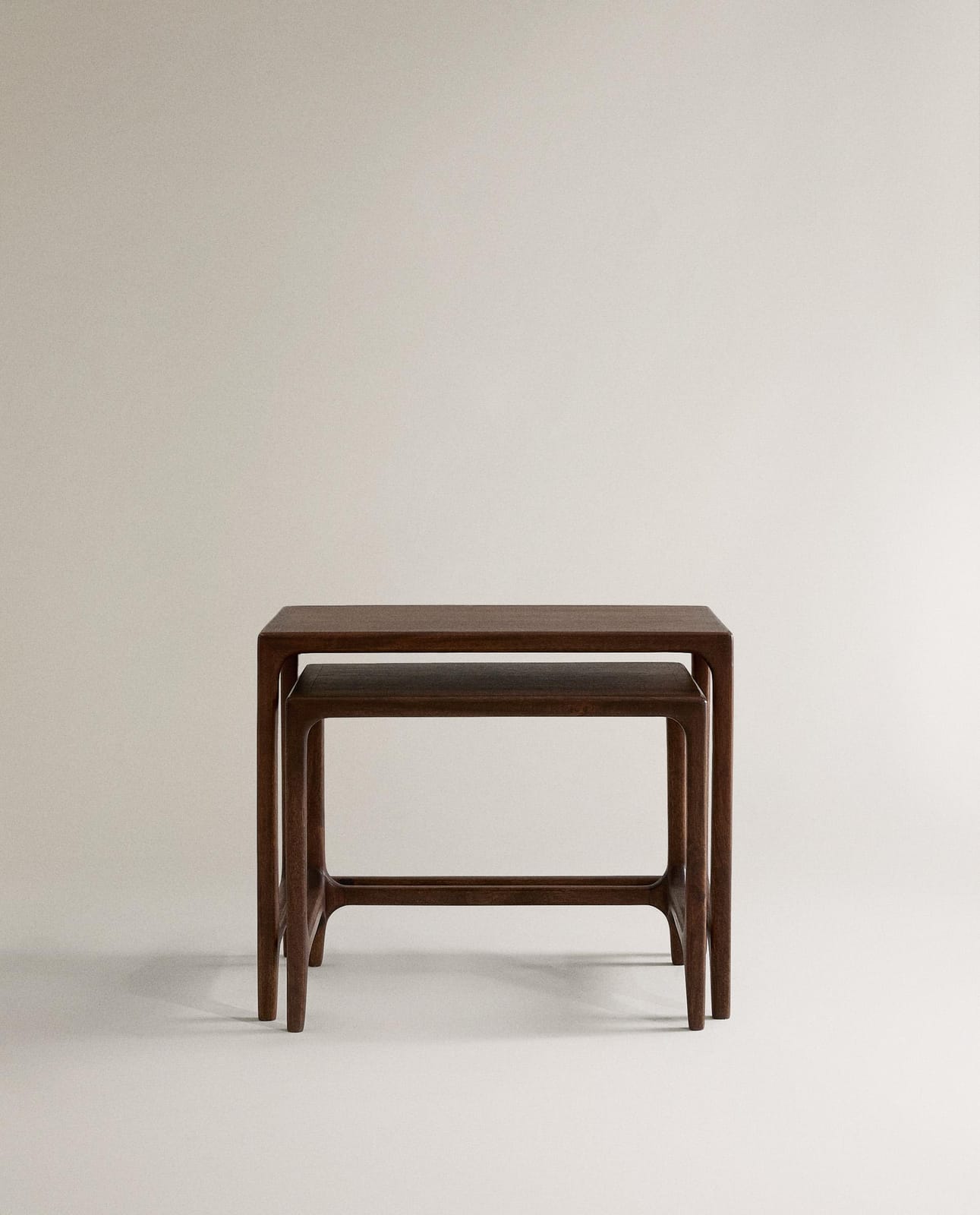 Приставной столик ZARA HOME деревянные столики-матрешки (набор 2 шт.) BRĄZOWY 47.5 x 57.5 x 38.3 cm