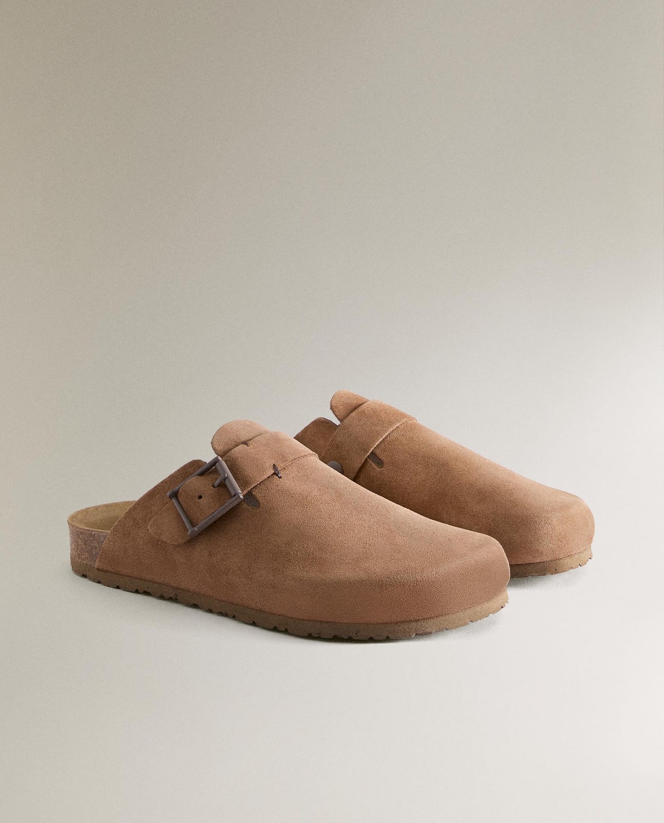 ZARA HOME КОЖАНЫЕ ЧУНИ С ПРЯЖКОЙ И ШВОМ ракурс 4