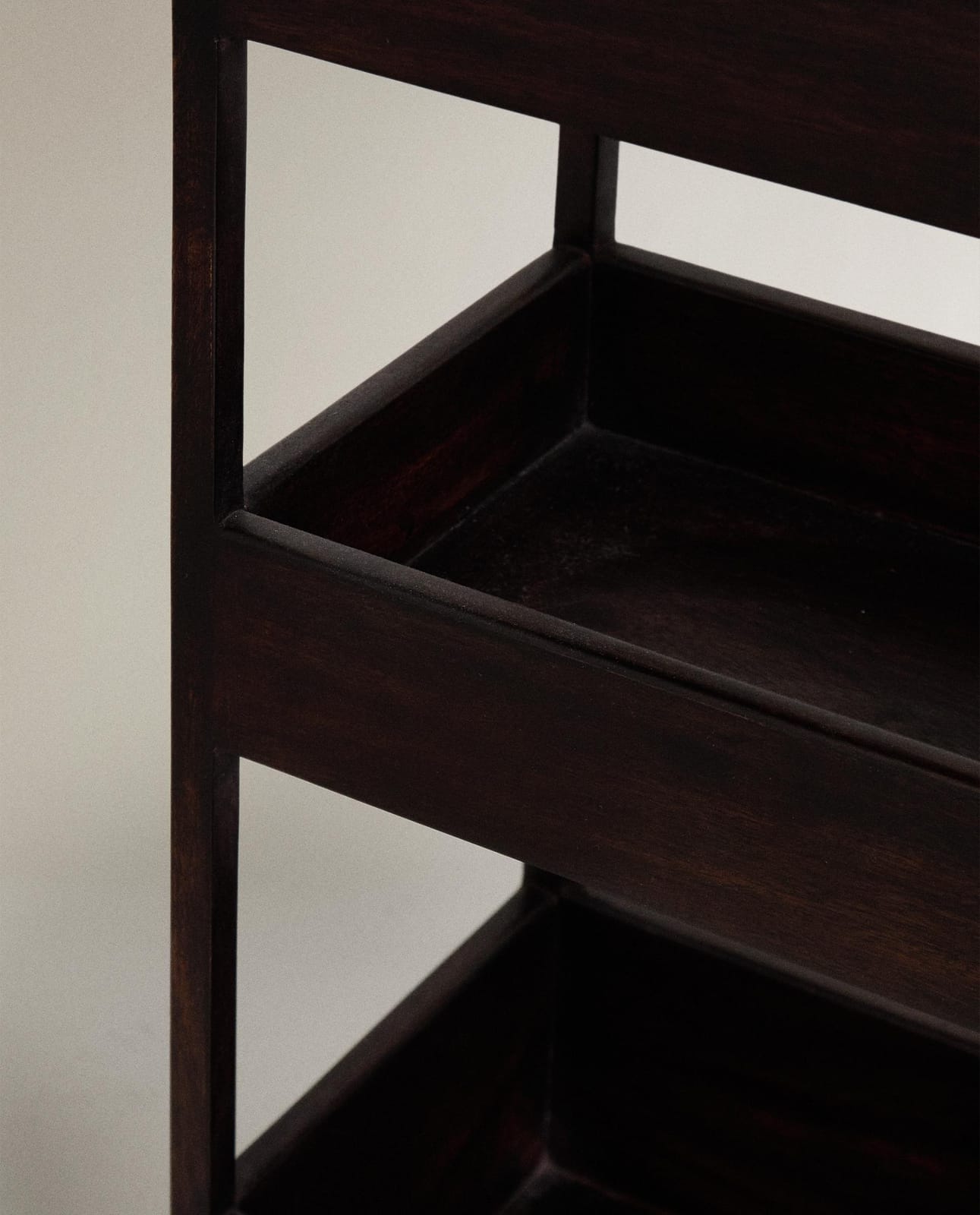 ZARA HOME ДЕРЕВЯННАЯ ПОЛКА ракурс 7