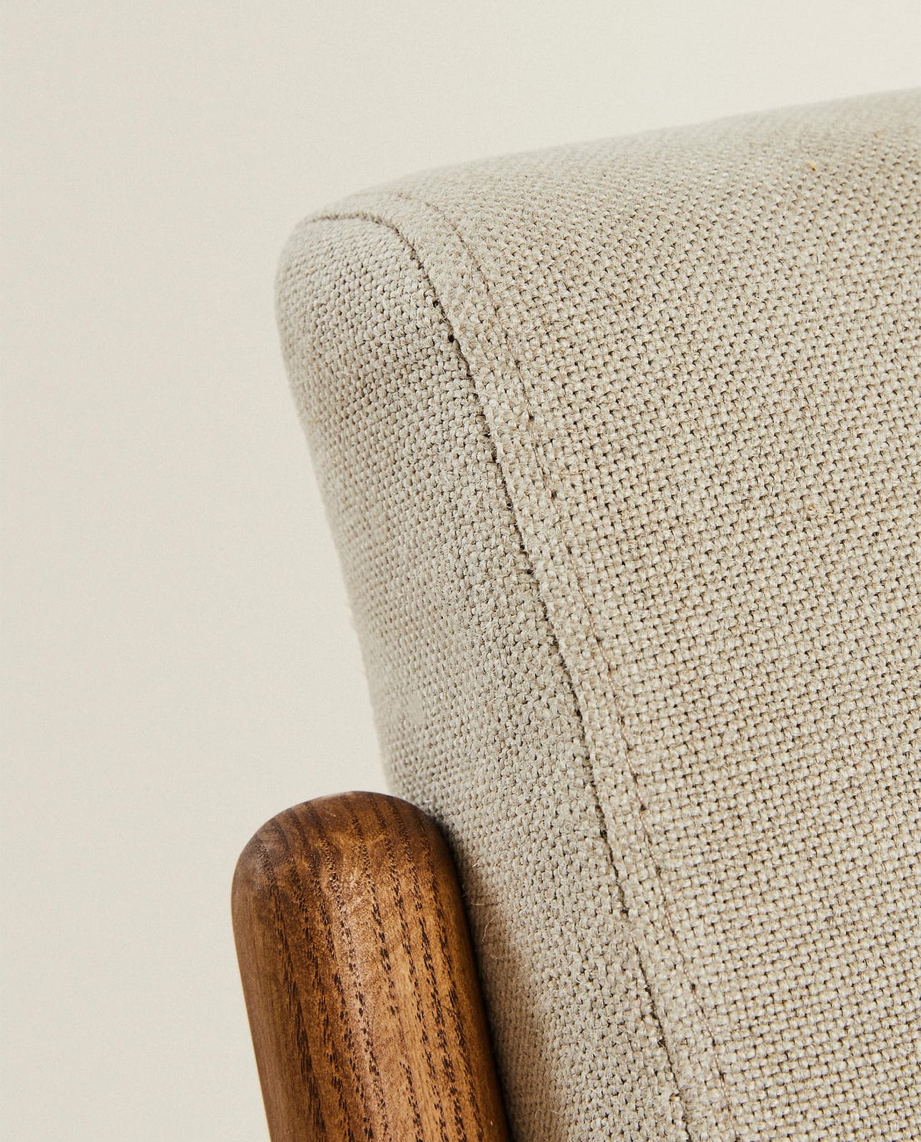 ZARA HOME КРЕСЛО ИЗ ЯСЕНЕВОГО ДЕРЕВА И ЛЬНА ракурс 10