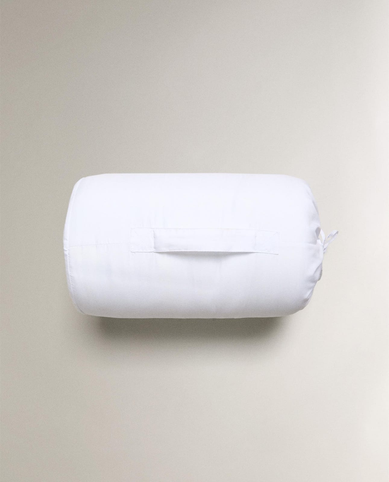 ZARA HOME МАТРАС НА КРЕСЛА С ОХЛАЖДАЮЩИМ ЭФФЕКТОМ ракурс 6