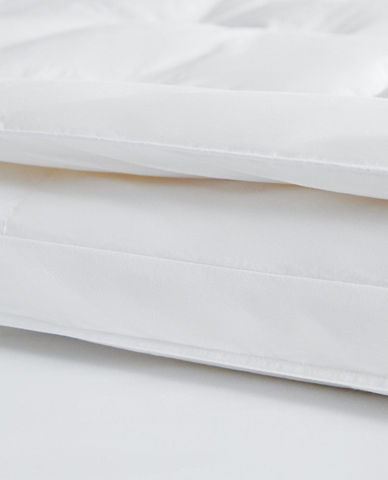 ZARA HOME ПУХОВЫЙ МАТРАС НА КРЕСЛА ракурс 5