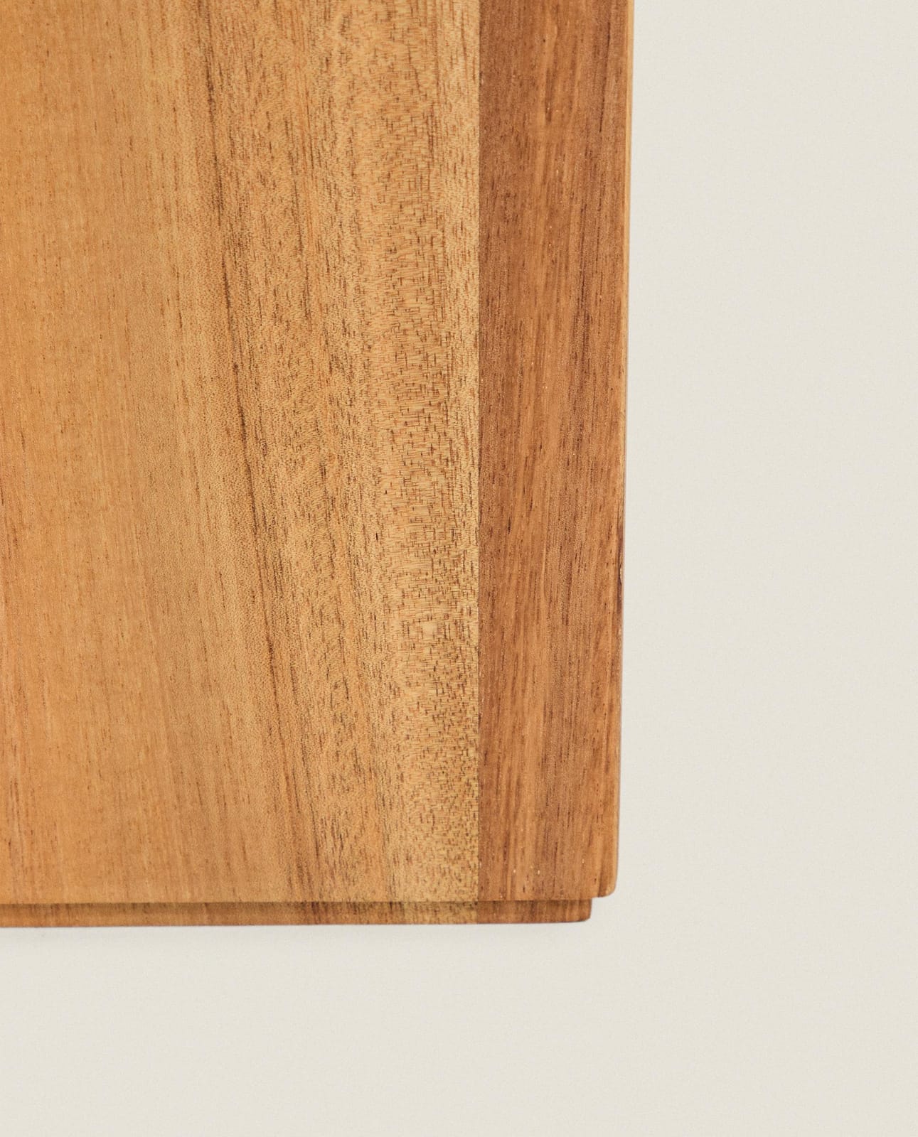 ZARA HOME Большая квадратная деревянная ванная корзина ракурс 8