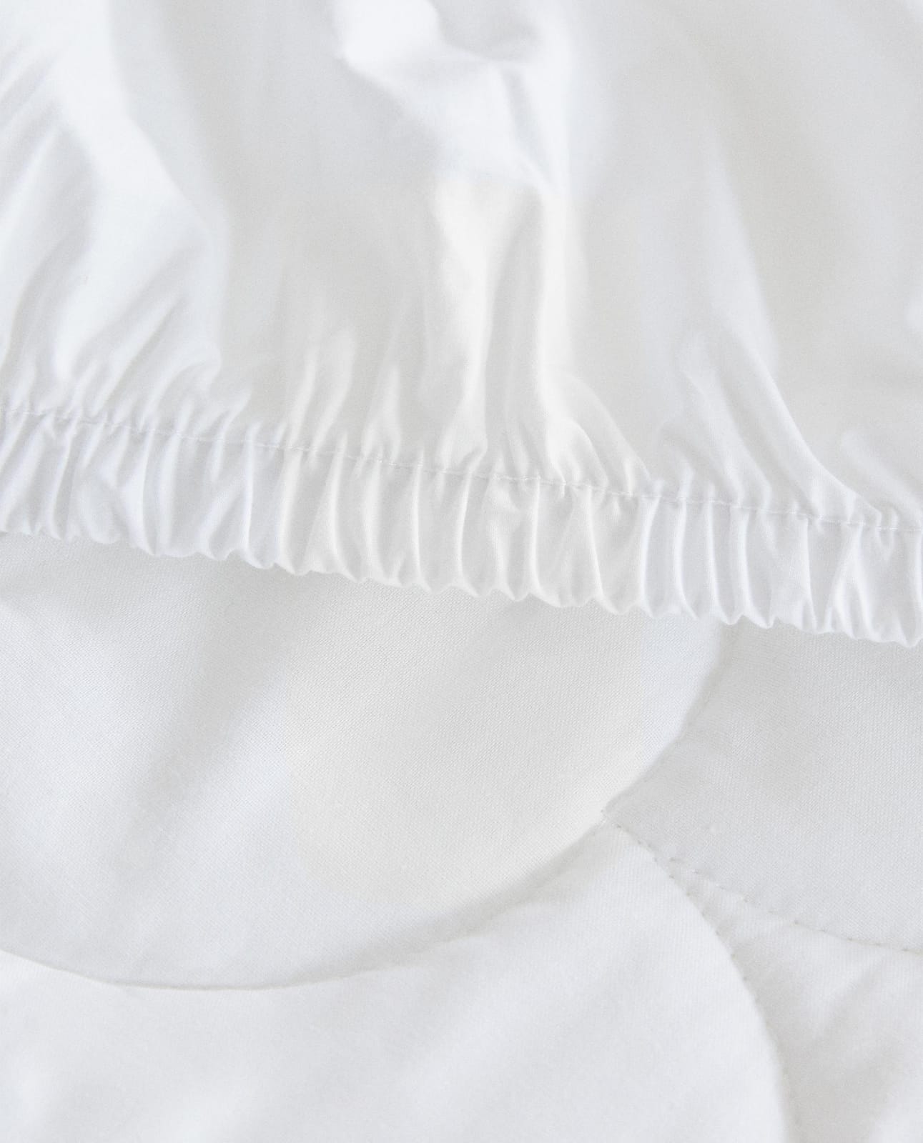 ZARA HOME СТЕГАНЫЙ НАМАТРАСНИК ракурс 5