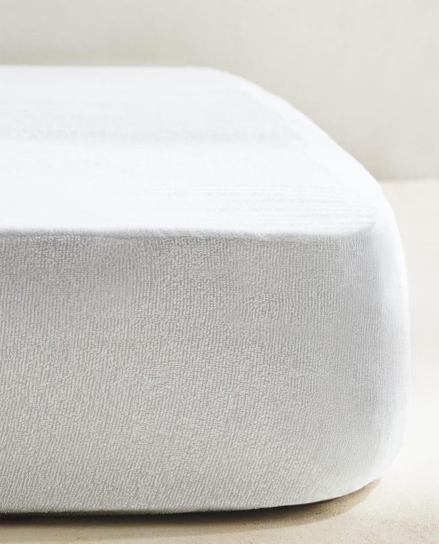 ZARA HOME ВОДОНЕПРОНИЦАЕМЫЙ НАМАТРАСНИК ИЗ ХЛОПКОВОГО ФРОТТЕ ракурс 2