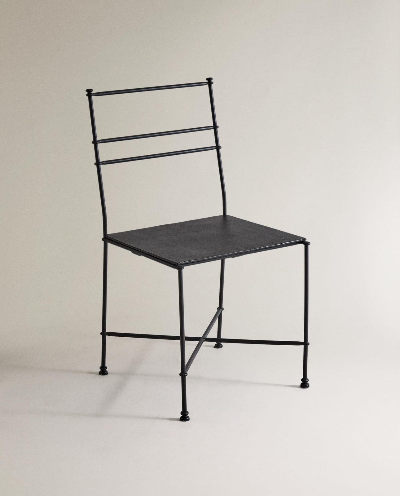 ZARA HOME КОВАНЫЙ УЛИЧНЫЙ СТУЛ ракурс 8