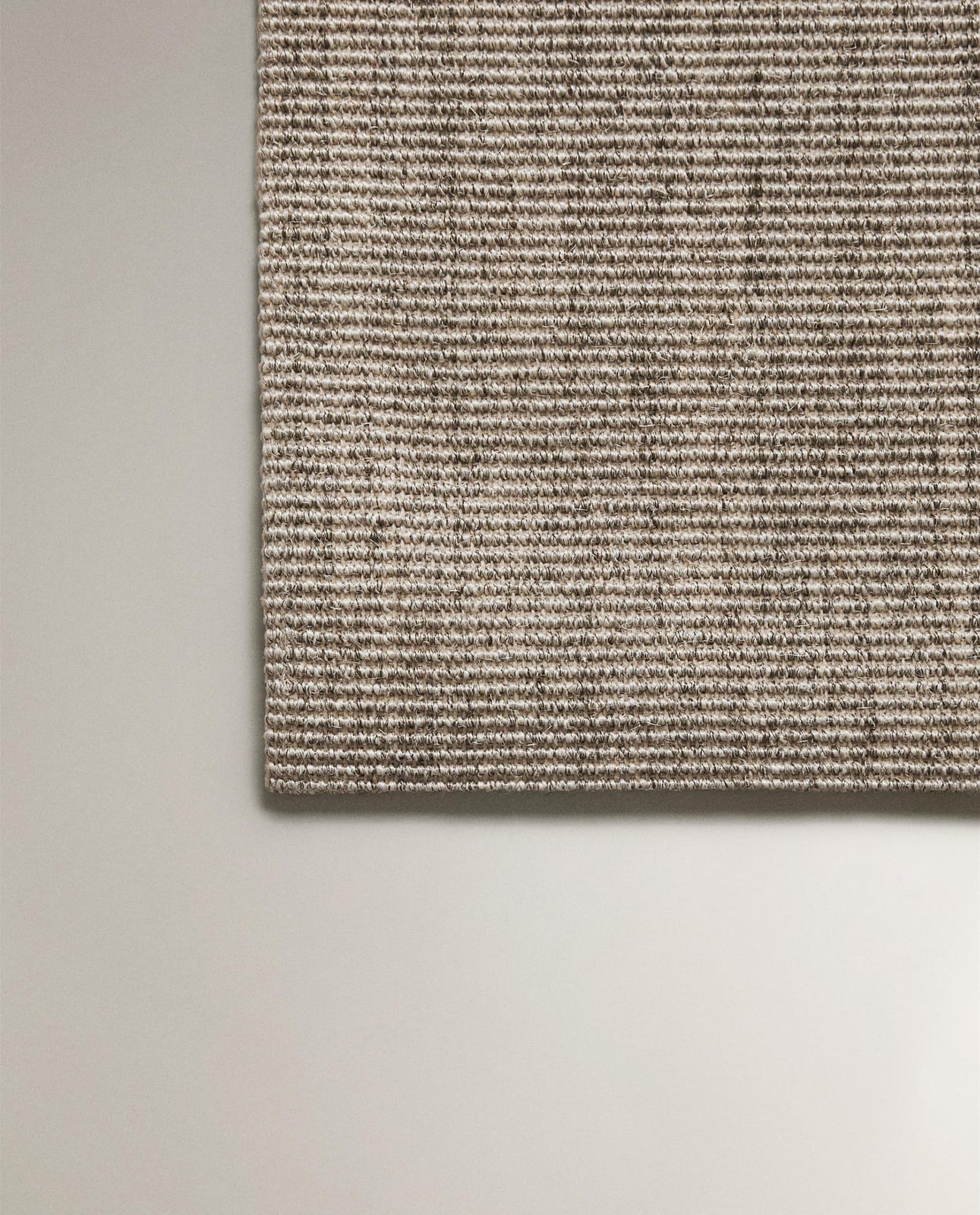 ZARA HOME ПЛЕТЕНЫЙ КОВЕР ИЗ СИЗАЛЯ ракурс 5