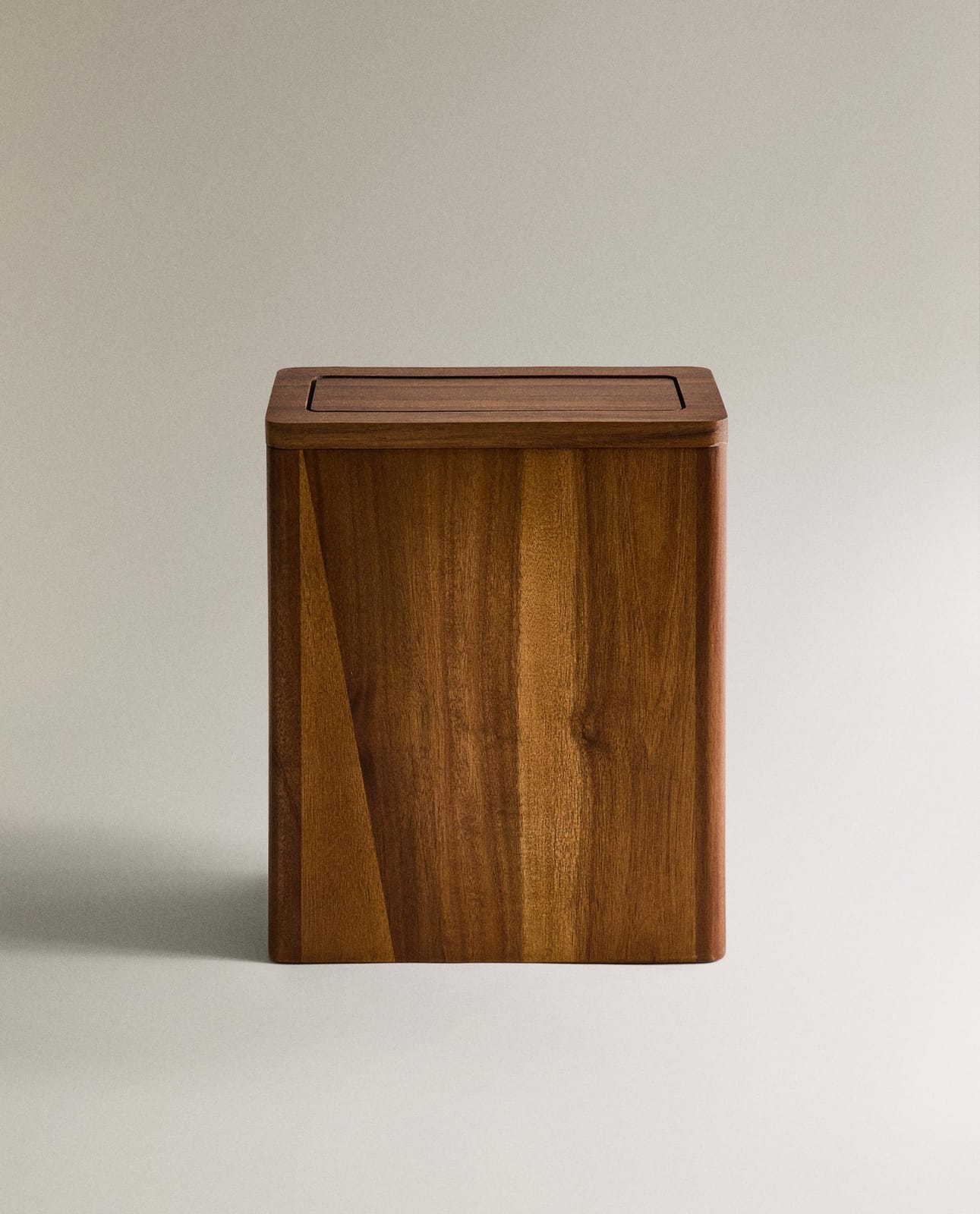Мусорное ведро ZARA HOME ДЕРЕВЯННАЯ КОРЗИНА ДЛЯ МУСОРА СВЕТЛО-БЕЖЕВЫЙ 31 x 27 x 13 см
