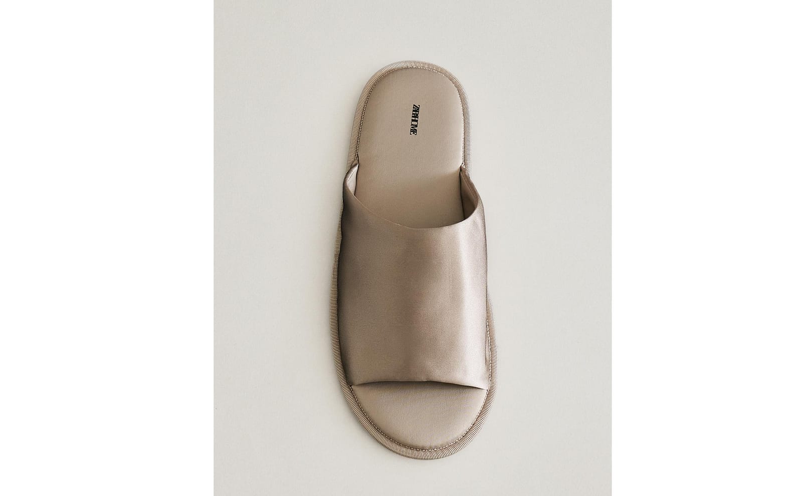 ZARA HOME ШЕЛКОВЫЕ ШЛЕПАНЦЫ ракурс 7