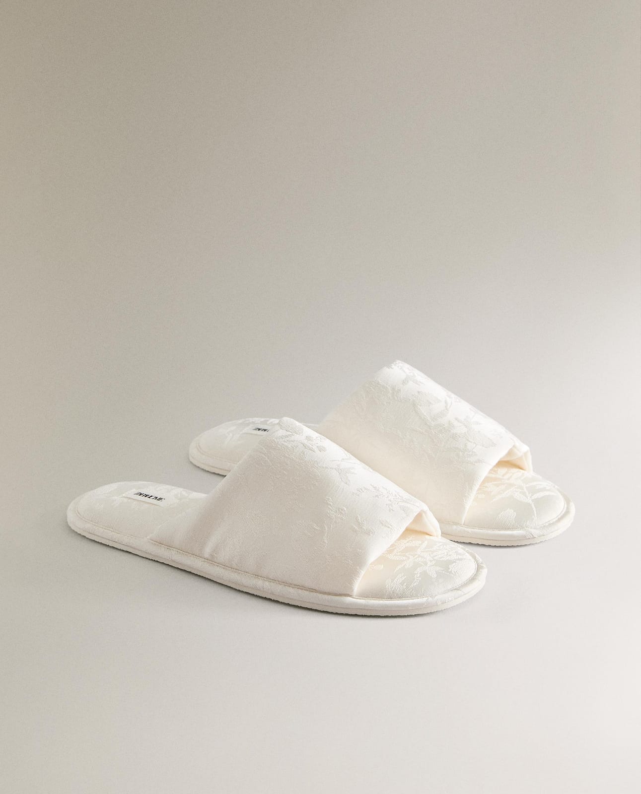 ZARA HOME ЖАКАРДОВЫЕ ШЛЁПАНЦЫ ракурс 6