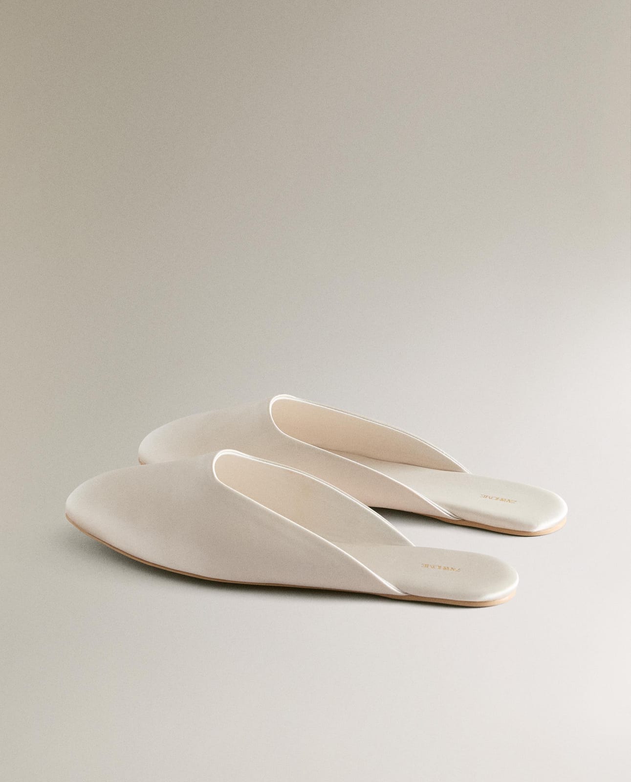 ZARA HOME САТИНОВЫЕ ПАНТОФЛИ ракурс 6