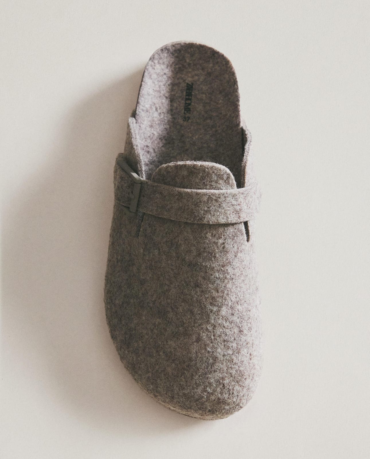 ZARA HOME ФИЛЬЦОВАННЫЕ ЧОДАКИ С ПРЯЖКОЙ ракурс 7