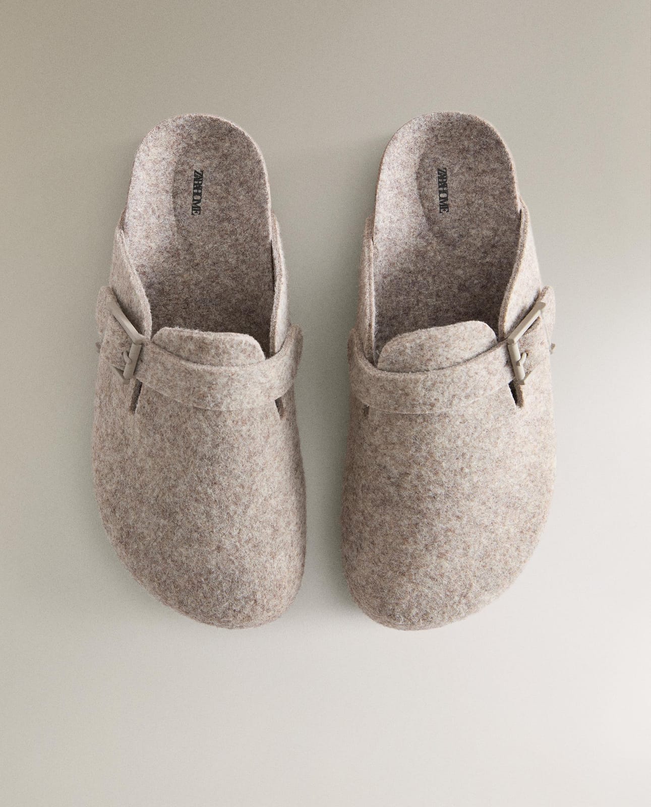 ZARA HOME ФИЛЬЦОВАННЫЕ ЧОДАКИ С ПРЯЖКОЙ ракурс 2