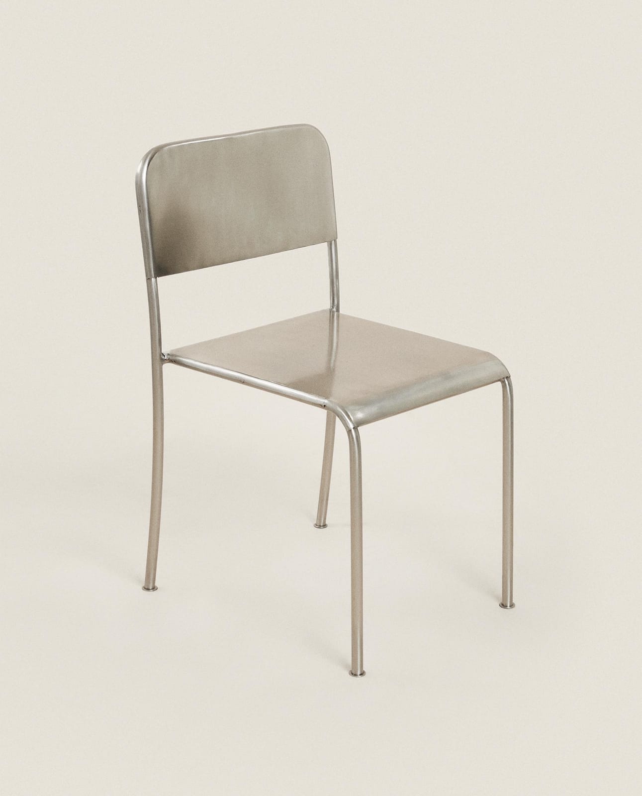 ZARA HOME КРЕСЛО С КОНСТРУКЦИЕЙ ИЗ НЕРЖАВЕЮЩЕЙ СТАЛИ ракурс 5