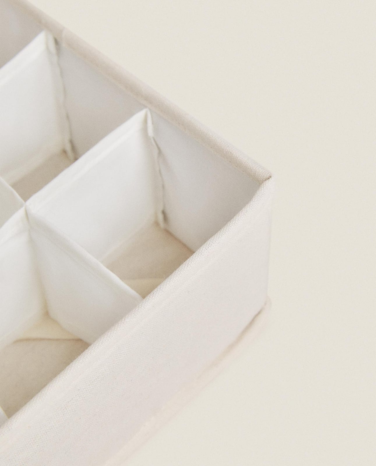 ZARA HOME СКЛАДНОЙ ОРГАНАЙЗЕР С ОТДЕЛЕНИЯМИ ракурс 6