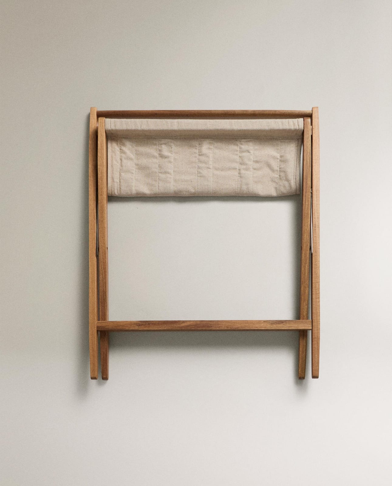 ZARA HOME СКЛАДНАЯ СТОЙКА ДЛЯ БАГАЖА ракурс 6