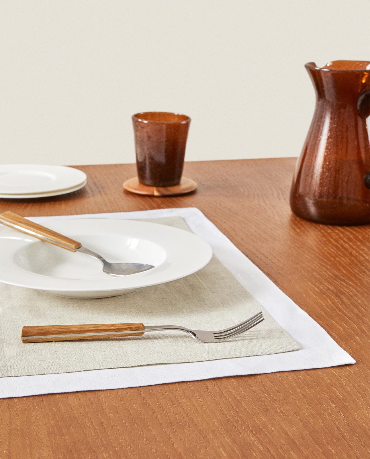 ZARA HOME ПОДСТАВКА ПОД ТАРЕЛКУ ДВУХСЛОЙНАЯ ракурс 7