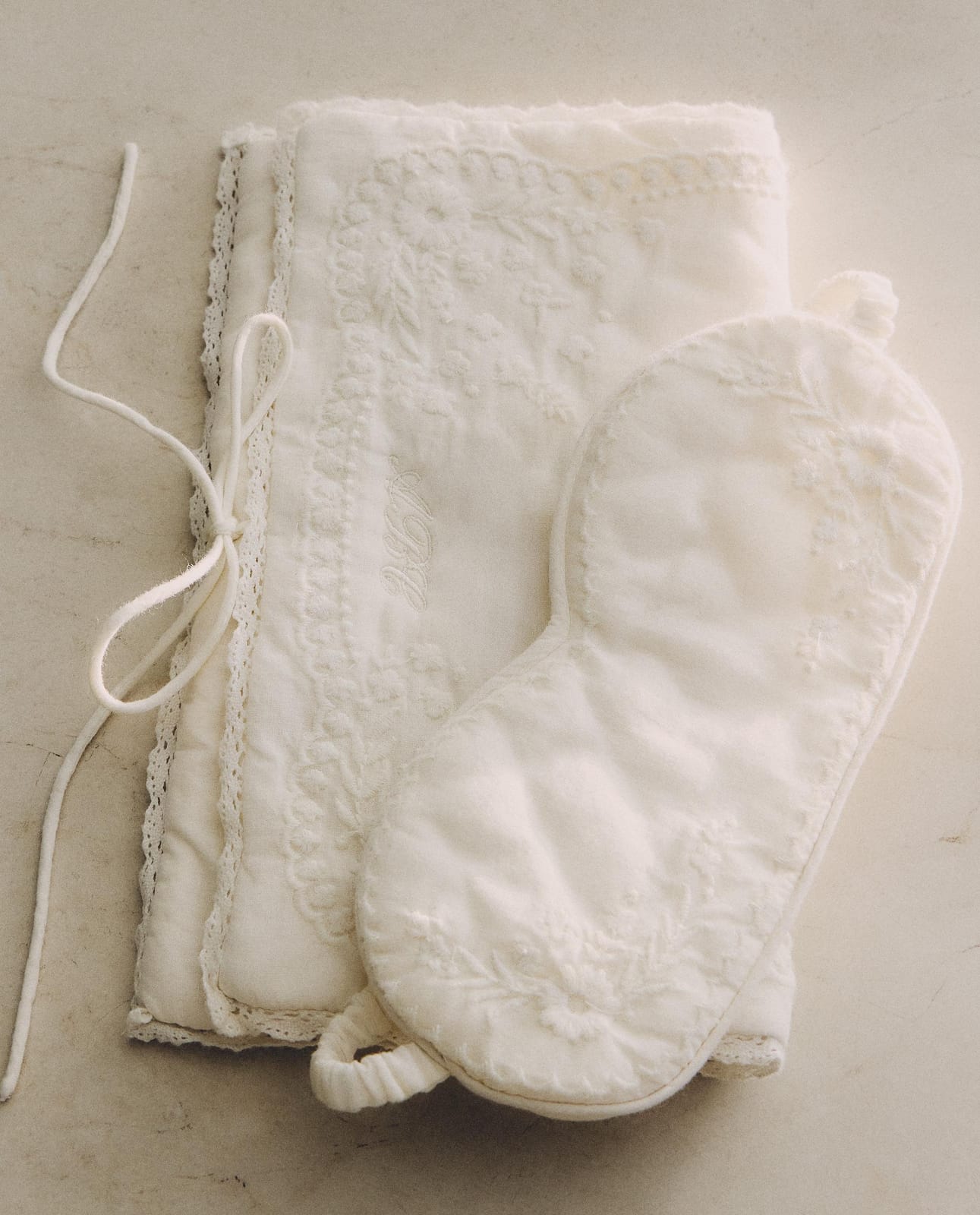 ZARA HOME КОМПЛЕКТ: ПОВЯЗКА НА ГЛАЗА И ХЛОПКОВЫЙ МЕШОЧЕК ракурс 6