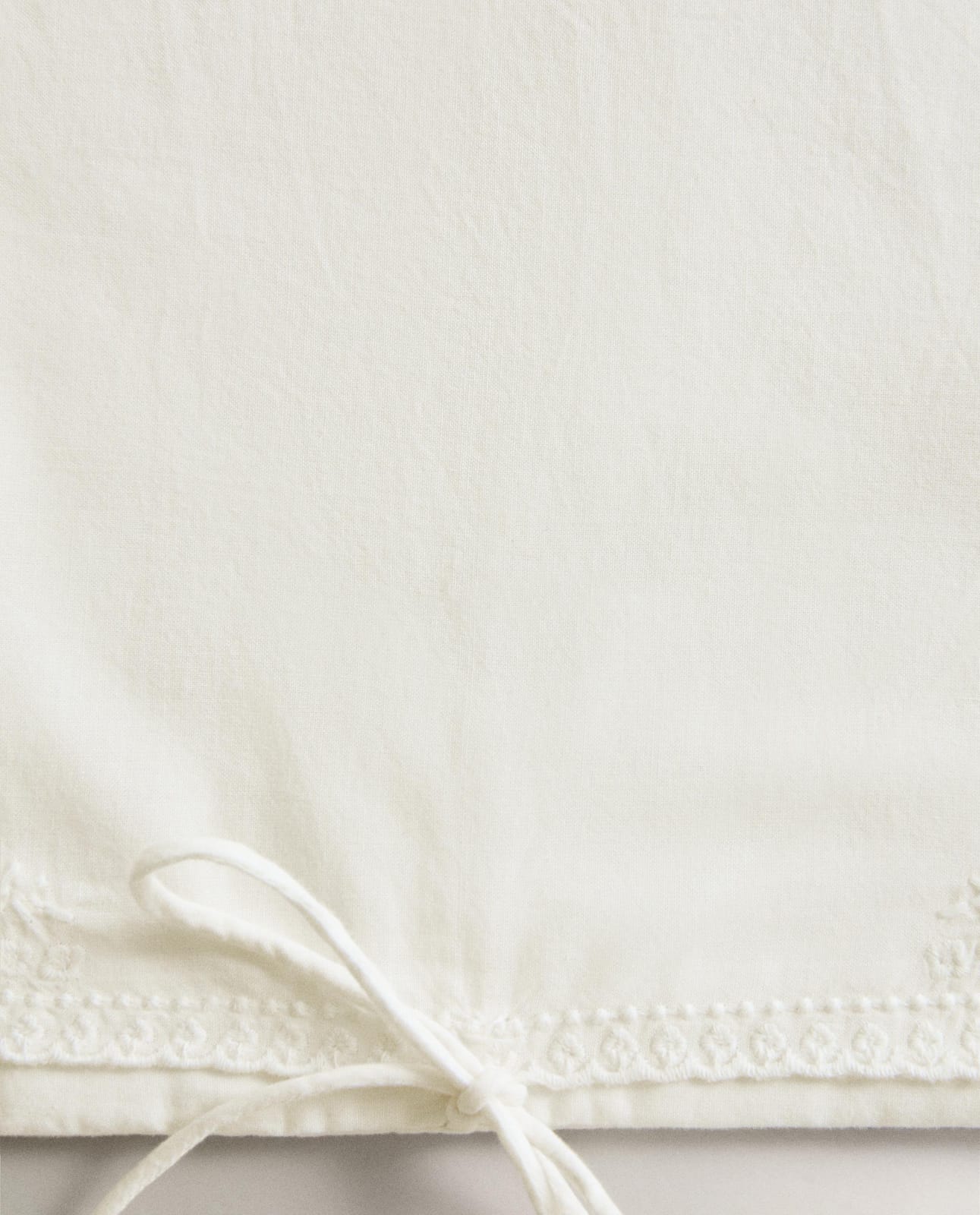 ZARA HOME ХЛОПКОВЫЙ МЕШОЧЕК ДЛЯ ПИЖАМЫ С ВЫШИВКОЙ ракурс 5