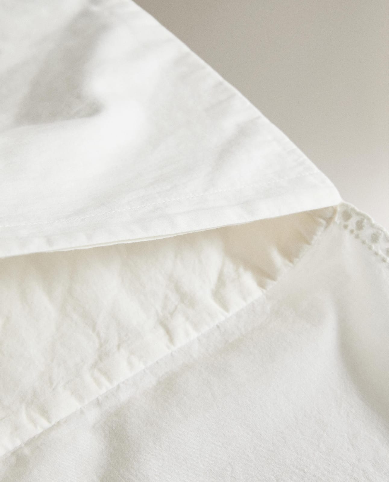 ZARA HOME ХЛОПКОВЫЙ МЕШОЧЕК ДЛЯ ПИЖАМЫ С ВЫШИВКОЙ ракурс 2