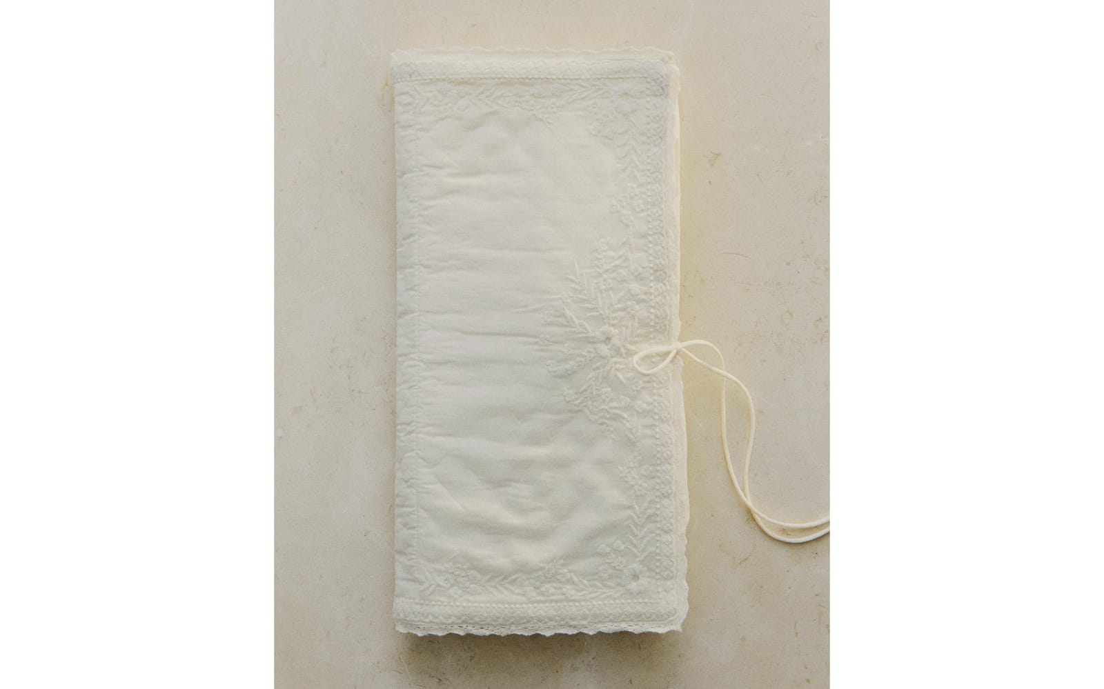 ZARA HOME ВЫШИТЫЙ ХЛОПКОВЫЙ МЕШОЧЕК ДЛЯ БЕЛЬЯ ракурс 7