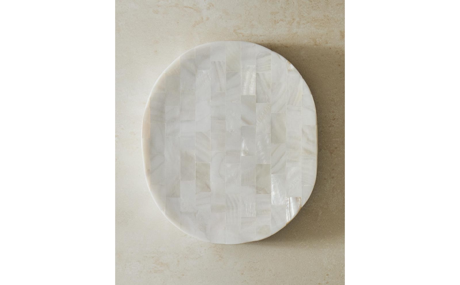 ZARA HOME ВАННАЯ МЫЛЬНИЦА ИЗ ПЕРЛАМУТРОВОЙ МАССЫ ракурс 4