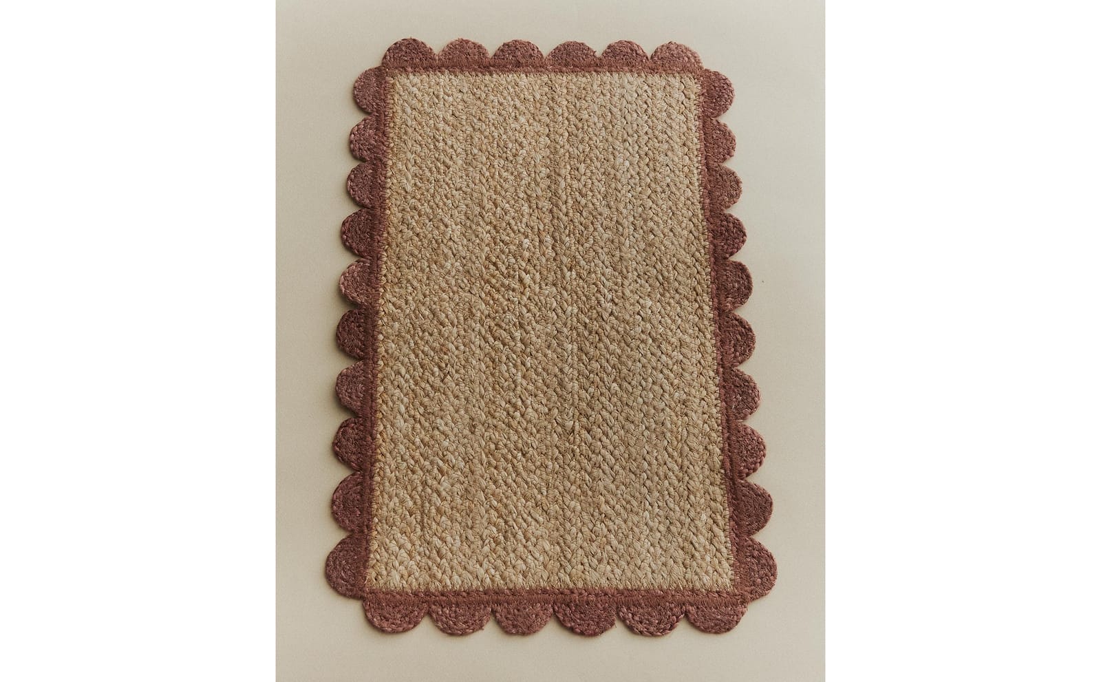 ZARA HOME Коврик для животных из джута волнистый ракурс 3