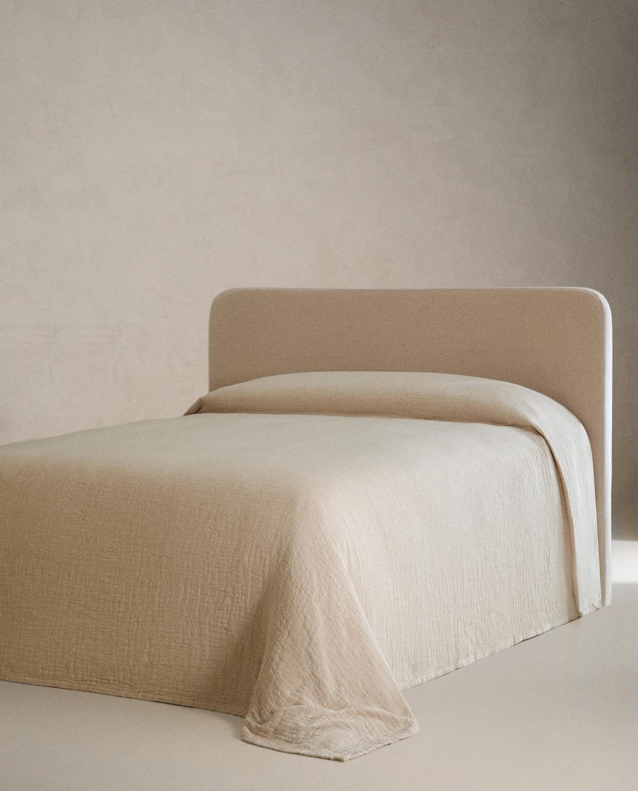 ZARA HOME НАКРЫВАЛО С ТЕКСТУРОЙ ракурс 8
