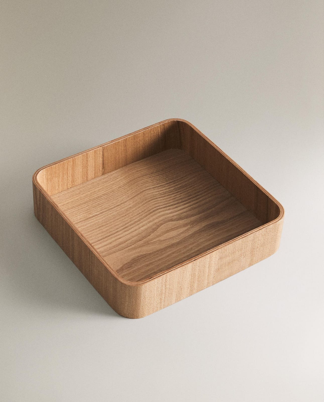 ZARA HOME ДЕРЕВЯННАЯ ПОДСТАВКА ДЛЯ САЛФЕТОК ракурс 8