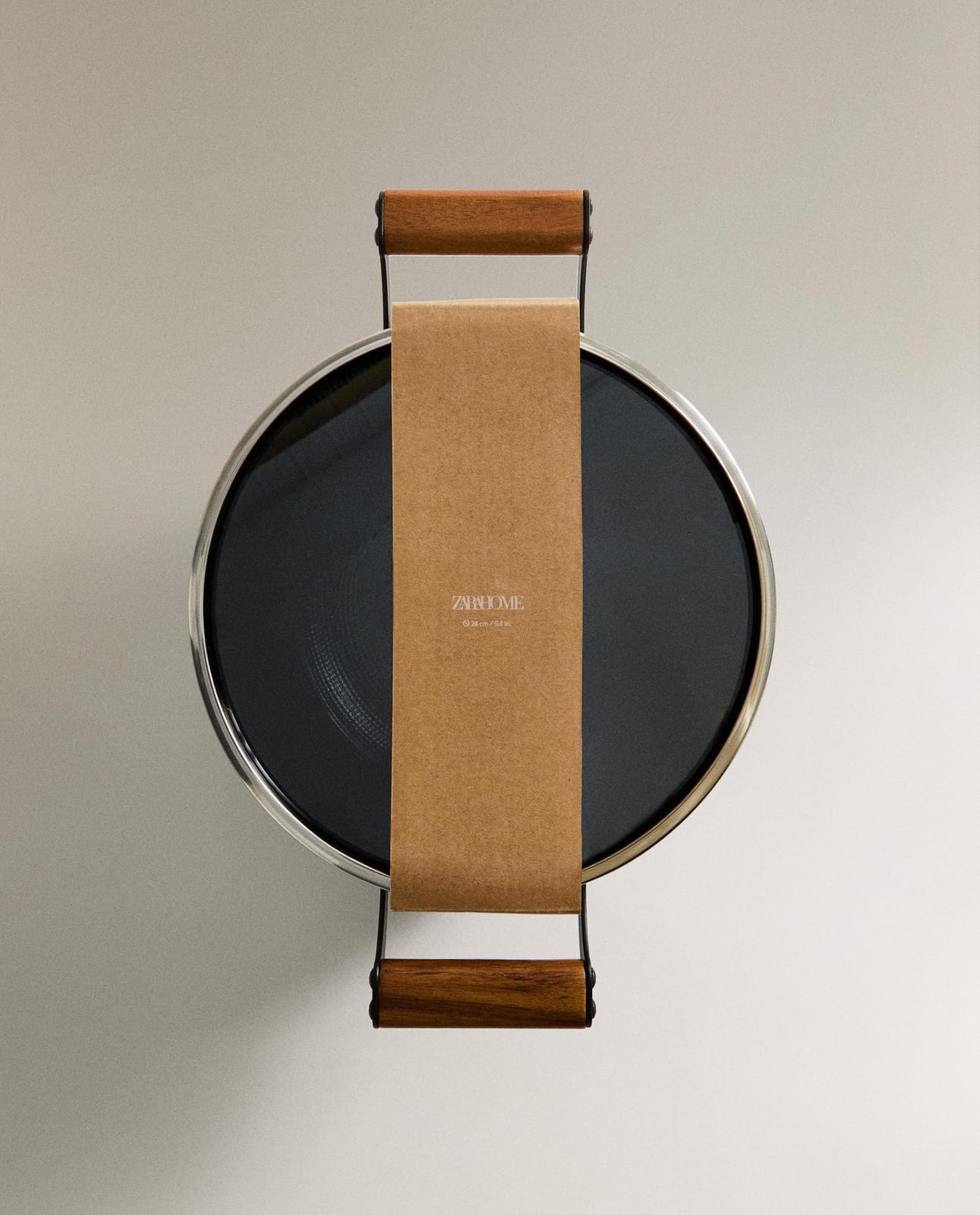 ZARA HOME ЧУГУННЫЙ ГОРШОК С КРЫШКОЙ ракурс 4