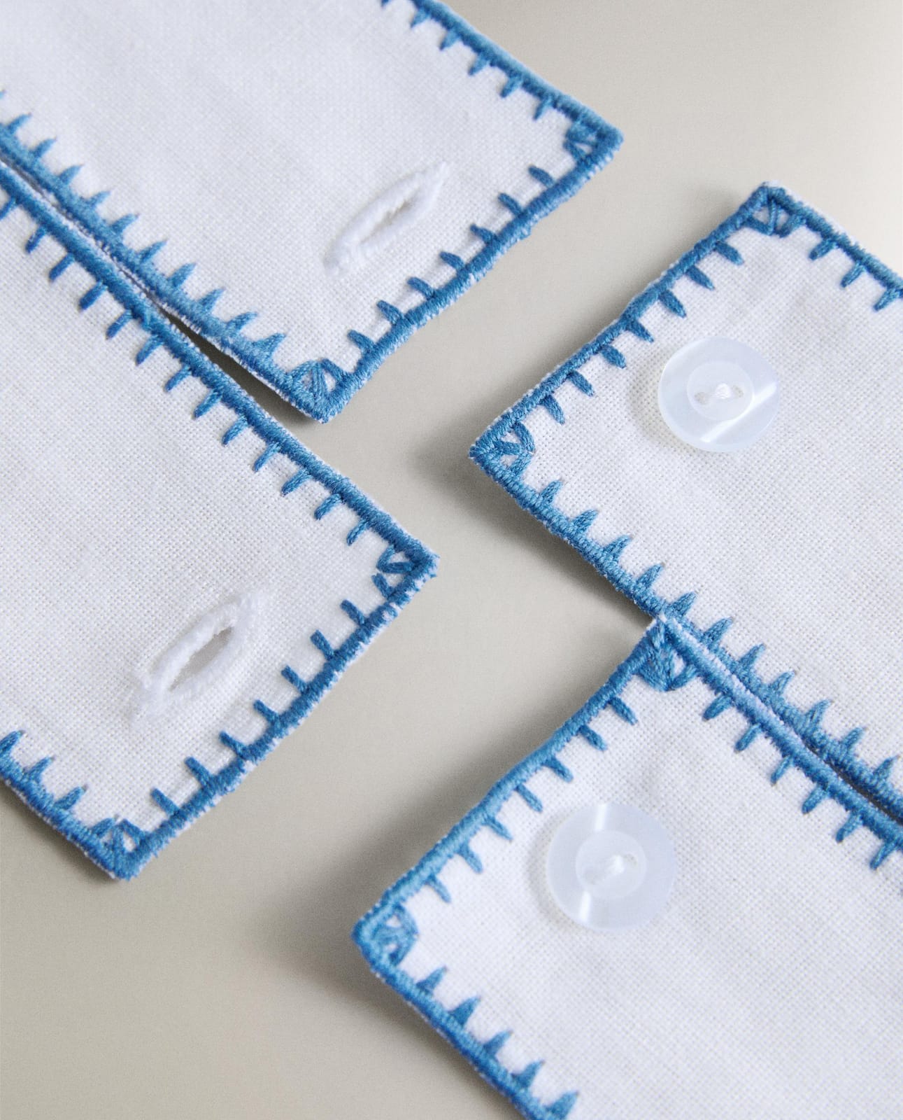 ZARA HOME НАБОР КОЛЕЦ ДЛЯ САЛФЕТОК ИЗ РАМИ (4 ШТ.) ракурс 4
